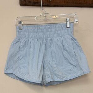 All in Motion: Girls Light Blue Athletic Shorts, Size L (10/12)